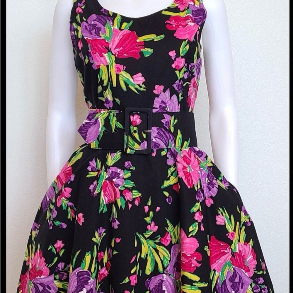 Vintage steppin out dress